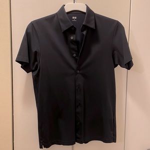 Navy Men’s XS Uniqlo Jersey Full-Open Short-Sleeve Polo Shirt